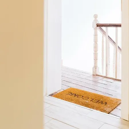 דירה Beautiful Location 