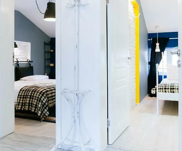 красив с отлична локация - синята мишка * Пловдив